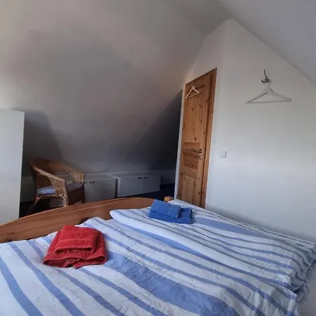 Ferienunterkunft Ruegen 3, 108, Insel Ruegen Apartment *
